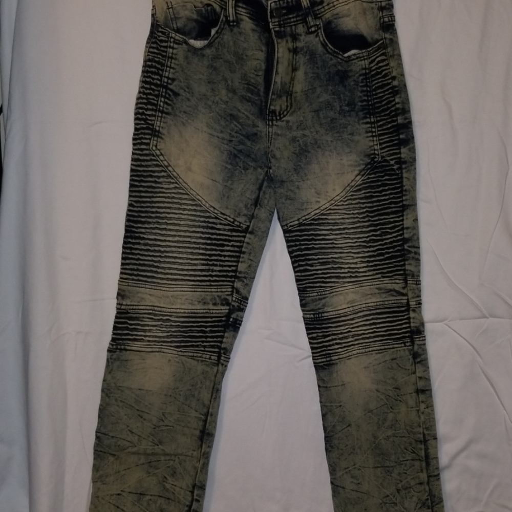 Boys white washed jeans